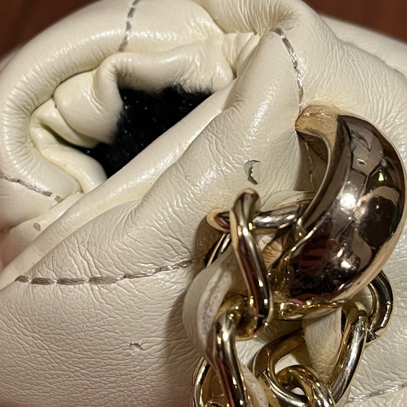 Kids crossbody or shoulder purse, used, FREE with kids purchase, must be BUNDLED - Picture 8 of 16